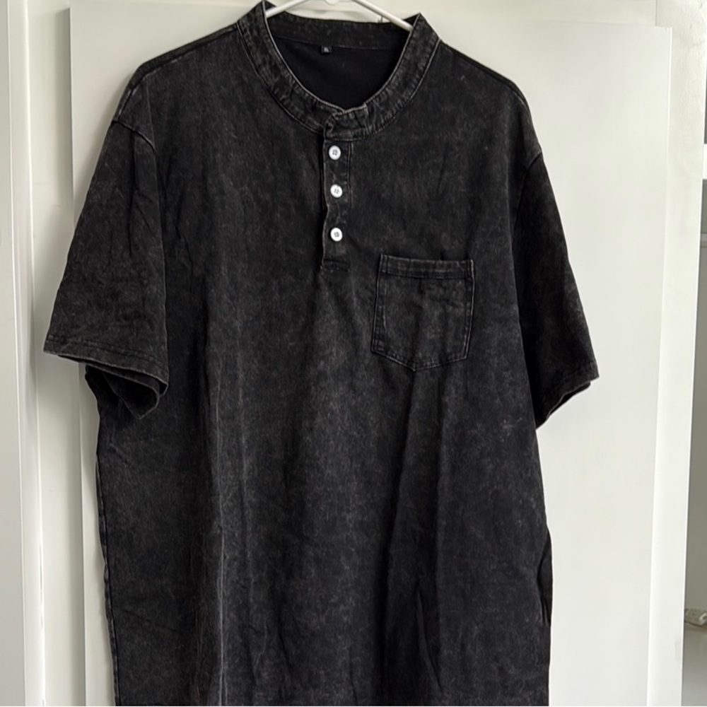 Pacificozy Black Button-Up Men's Shirt- Size XL